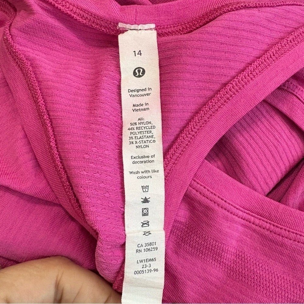 Lululemon Swiftly Tech Racerback Tank 2.0 Race Length Sonic Pink Size 14 - Picture 6 of 8